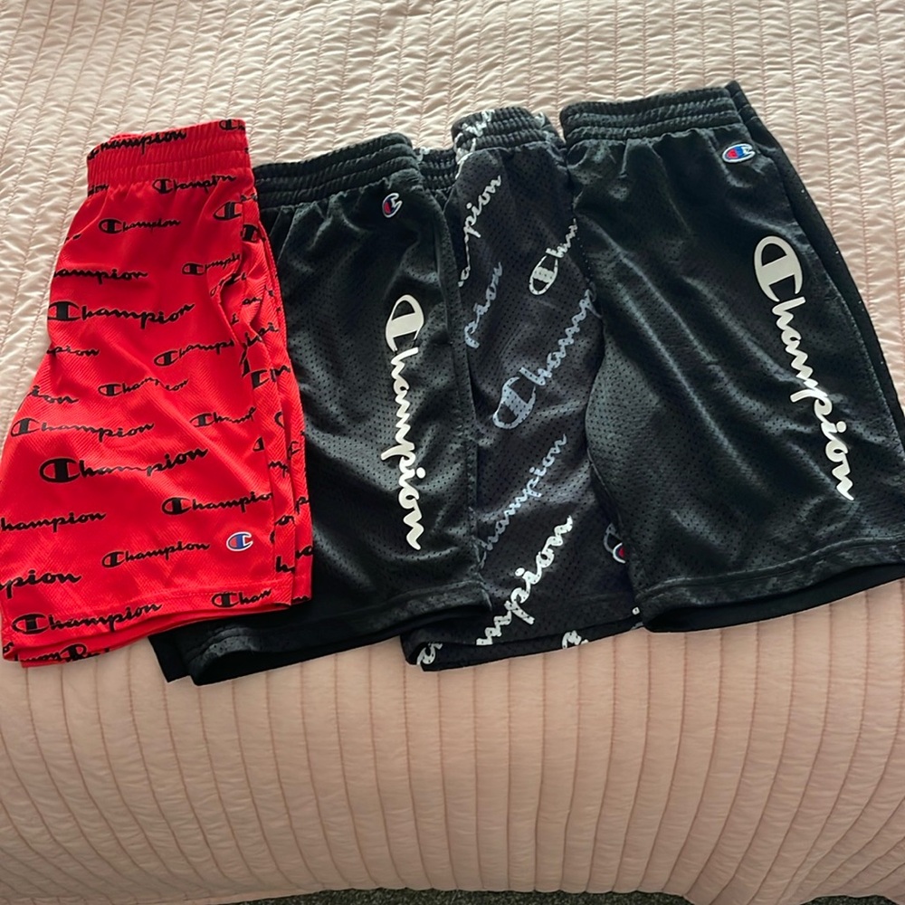 CHAMPION BOYS M (10-12) LOT OF 4 GYM SHORTS EUC